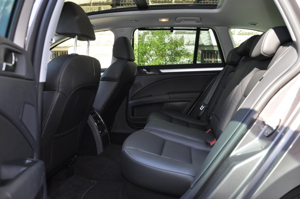 Test Skoda Superb Kombi – Bruder-Komplexe