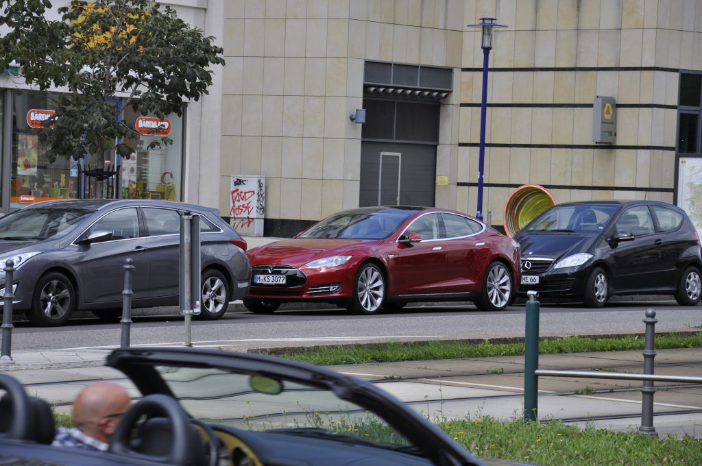 Test Tesla Model S Performance - Das beste Elektroauto der Welt