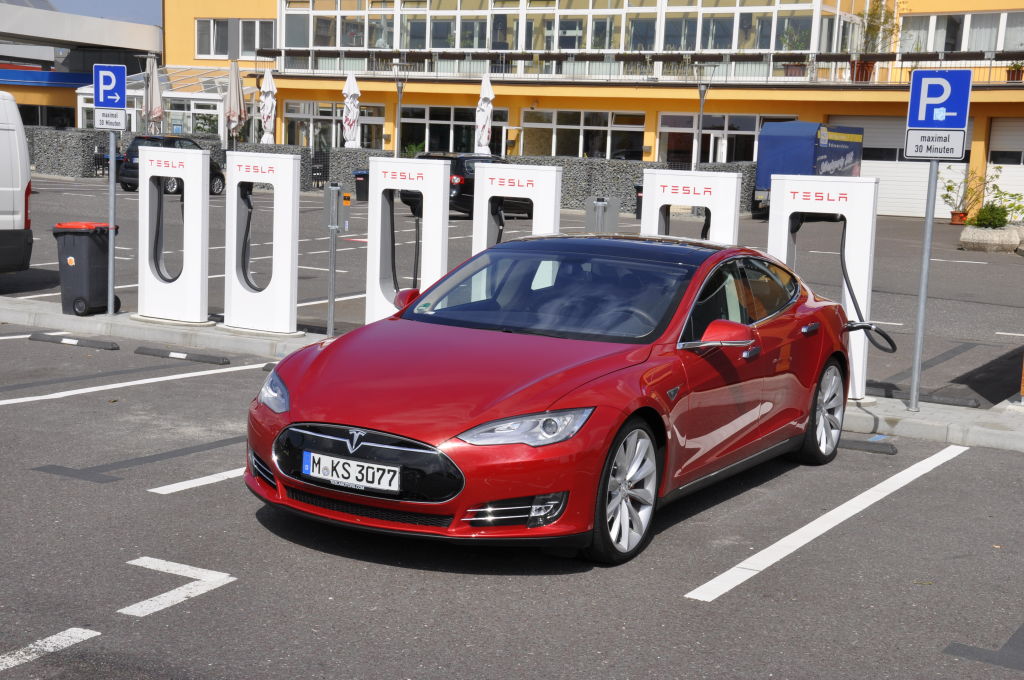 Test Tesla Model S Performance - Das beste Elektroauto der Welt