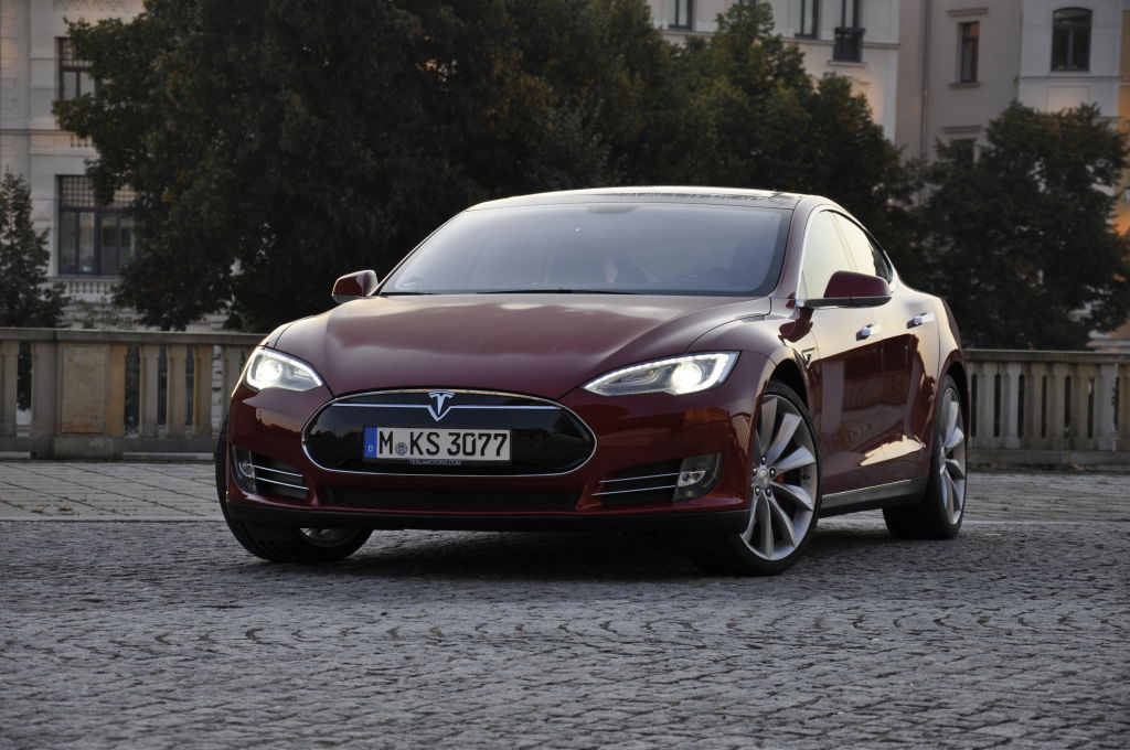 Test Tesla Model S Performance - Das beste Elektroauto der Welt