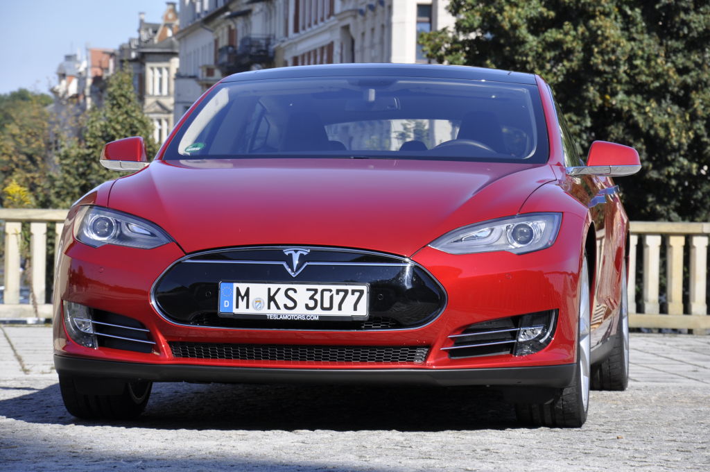 Test Tesla Model S Performance - Das beste Elektroauto der Welt