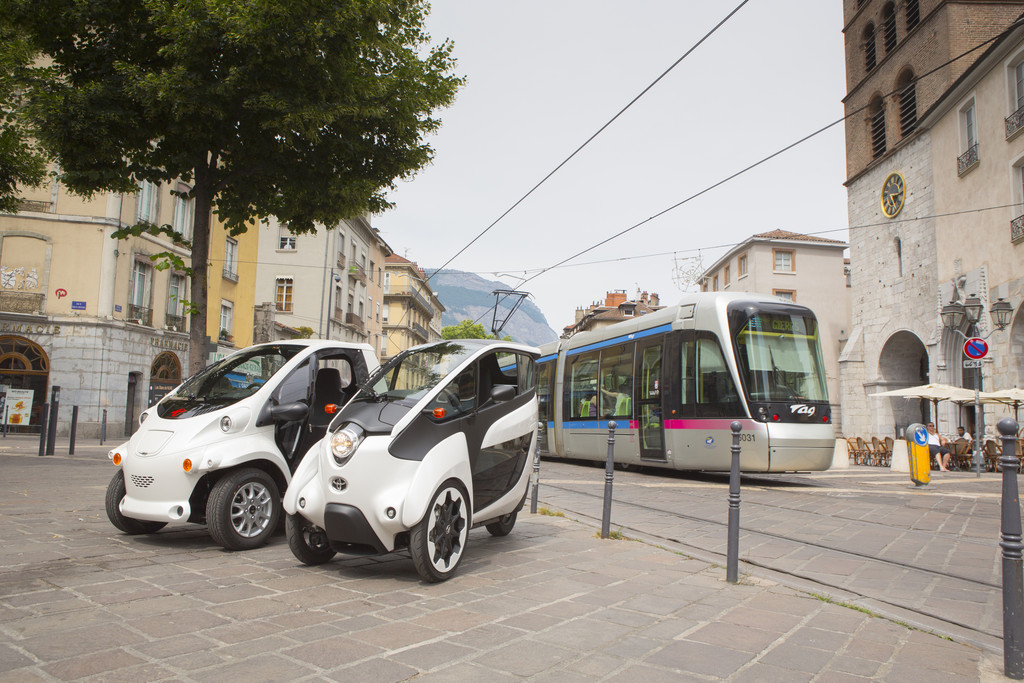 70 Elektro-Toyota für den Kurztrip