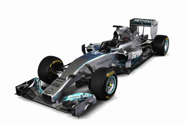 Automechanika lockt mit dem Formel-1-Silberpfeil