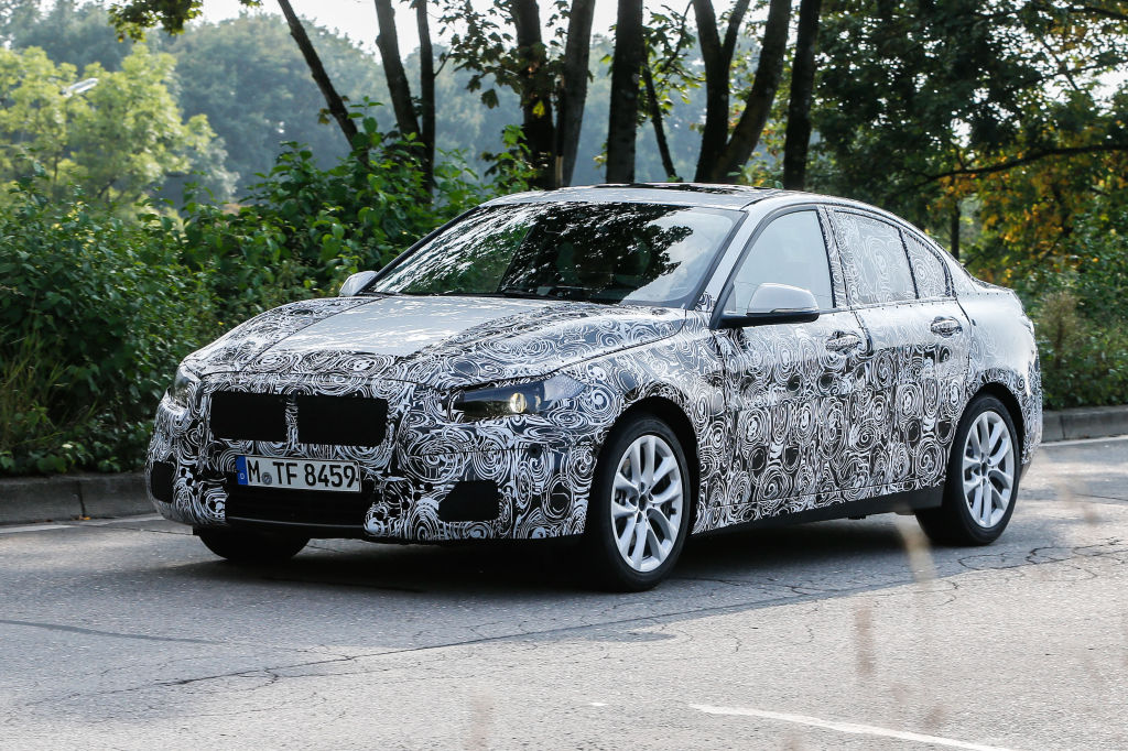 Erwischt: Erlkönig BMW 1er Stufenheck
