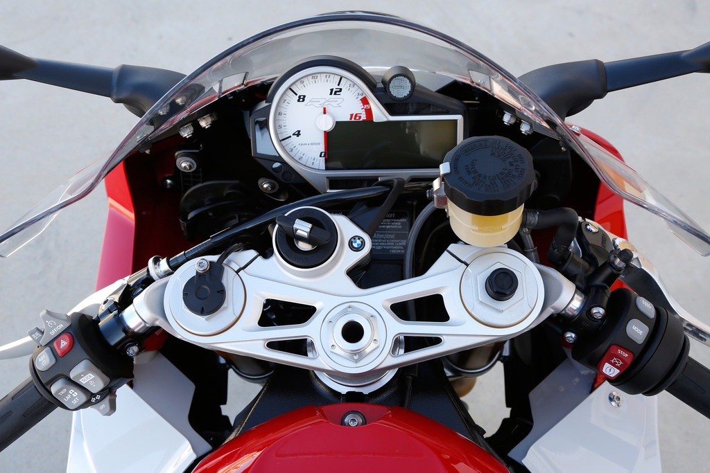 BMW steigert Performance der S 1000 RR