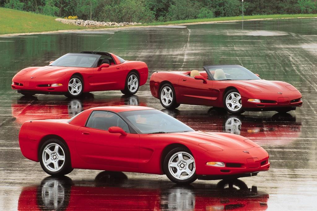 Corvette Modellpalette 1999 mit Bauteilen aus Titan und Karbon 