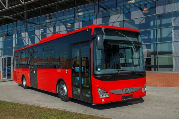 Die Bahn bestellt über 400 Iveco Crossway