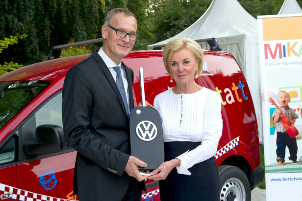 Drei rote Caddys für den guten Ton in Kitas