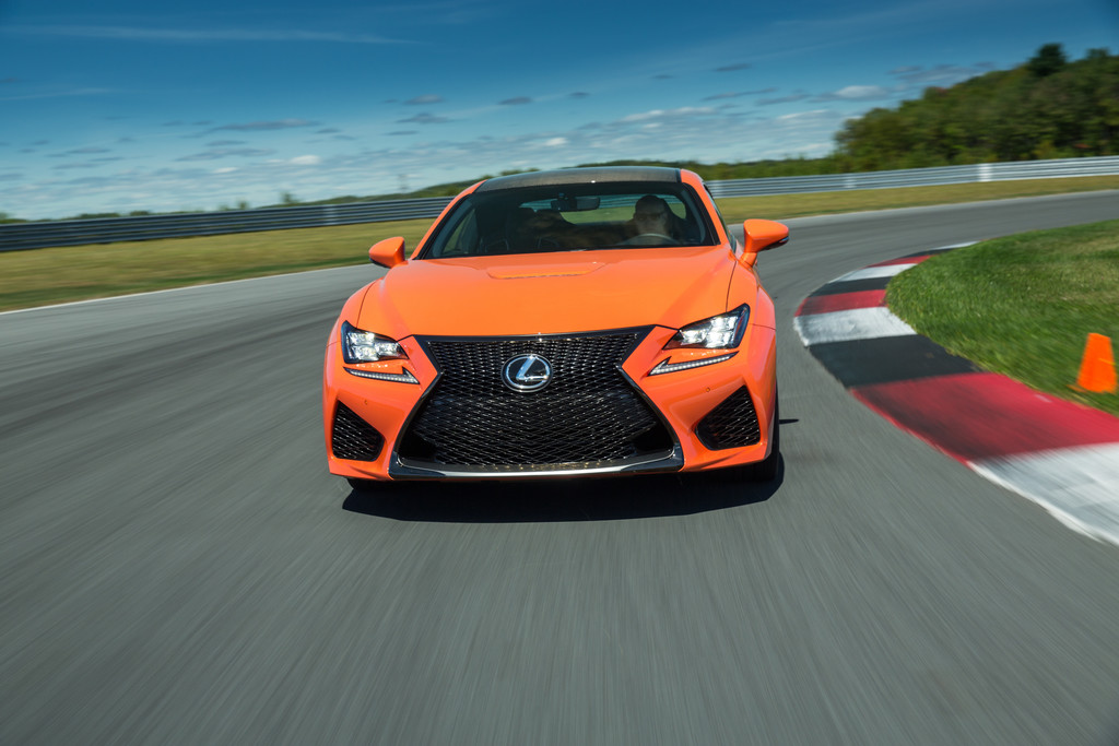 Fahrbericht Lexus RC F: Ein klassischer Bolide