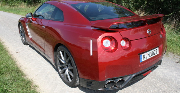 Fahrbericht Nissan GT-R: Mit freundlichen Grüßen von Herrn Shioya
