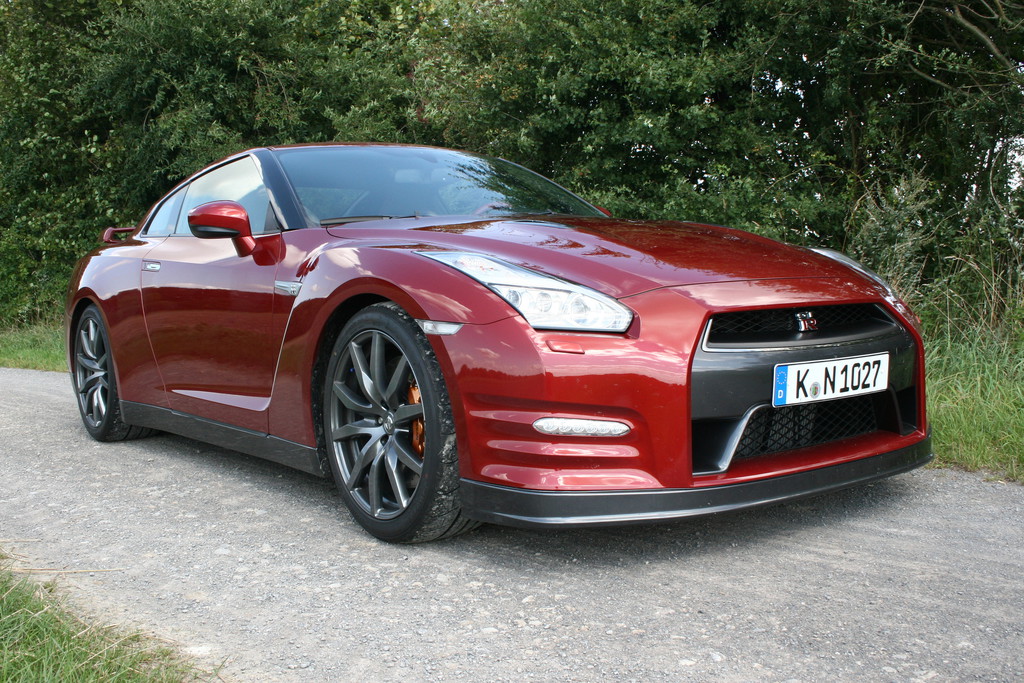 Fahrbericht Nissan GT-R: Mit freundlichen Grüßen von Herrn Shioya