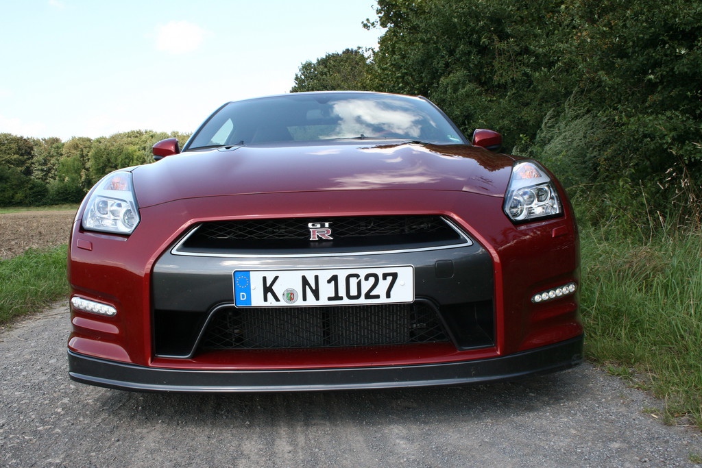 Fahrbericht Nissan GT-R: Mit freundlichen Grüßen von Herrn Shioya