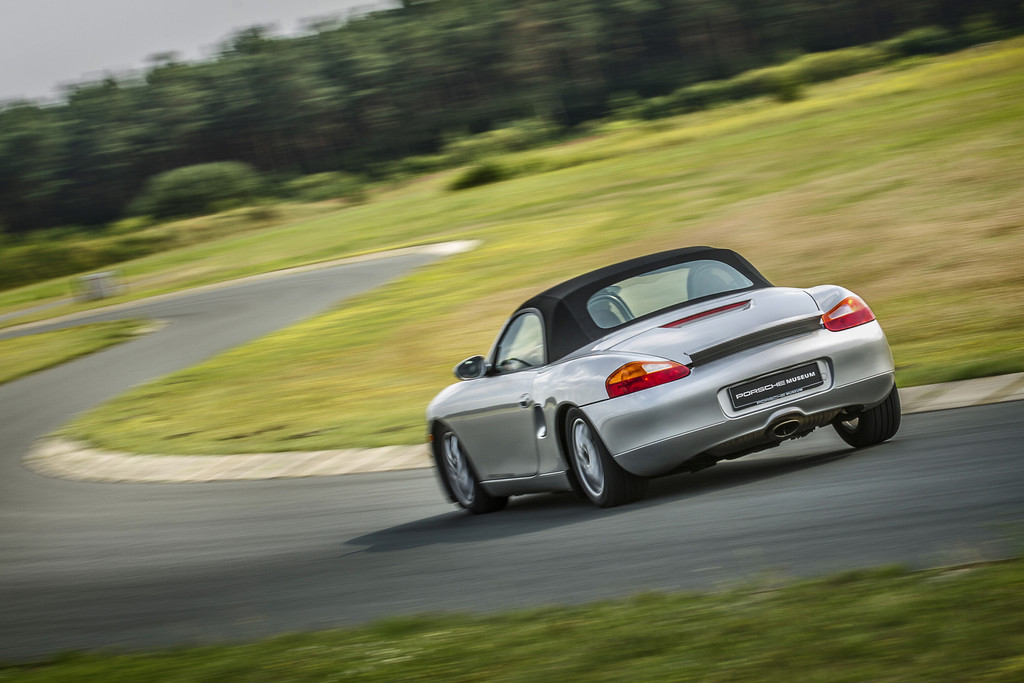 Hart geprüft: Neue Reifen für alte Porsche