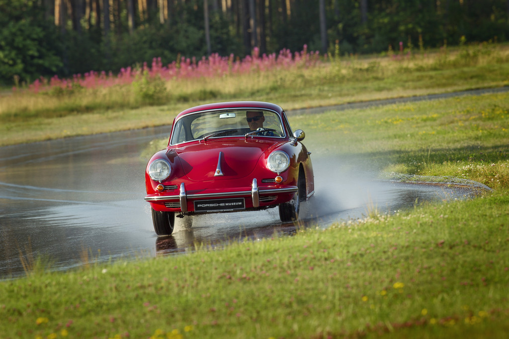 Hart geprüft: Neue Reifen für alte Porsche
