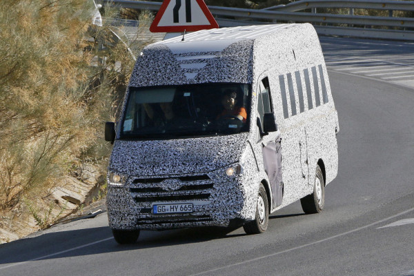 Erwischt: Erlkönig Hyundai Transporter