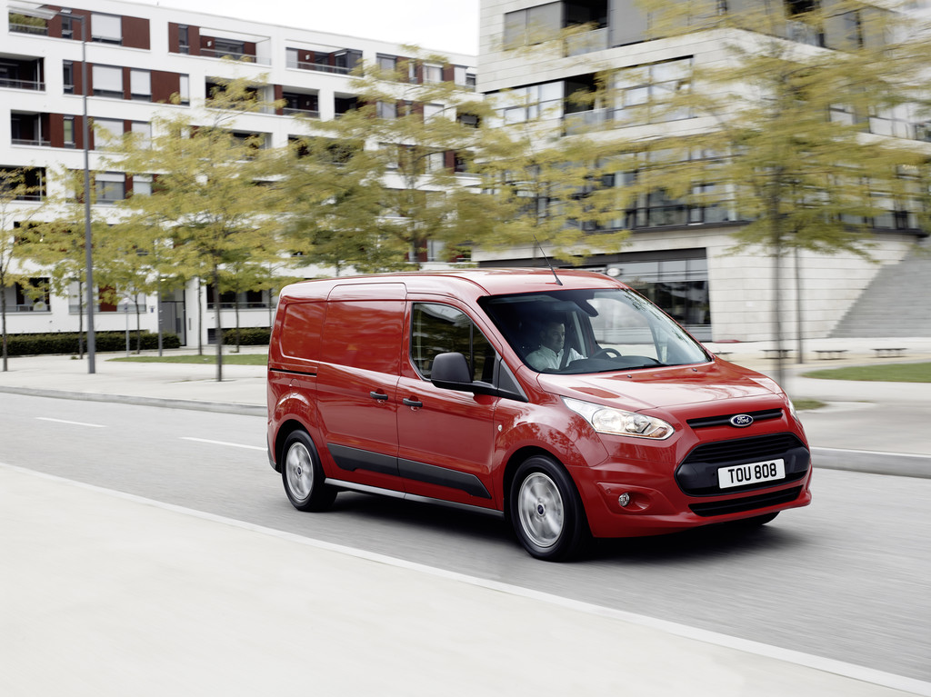 IAA 2014: Ford bietet jetzt über 450 Transit-Varianten