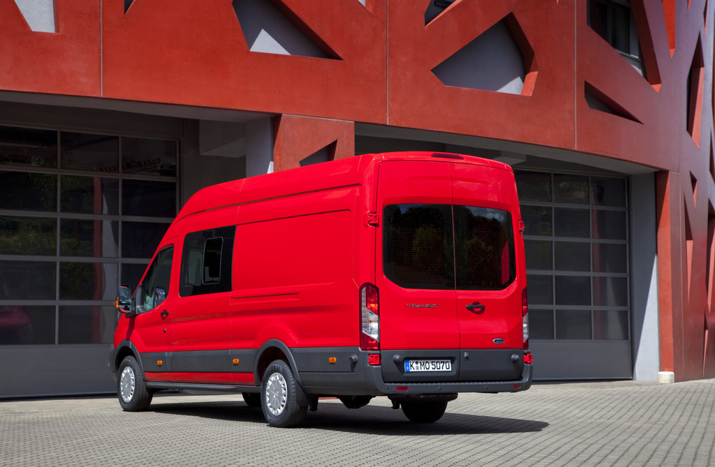 IAA 2014: Ford bietet jetzt über 450 Transit-Varianten
