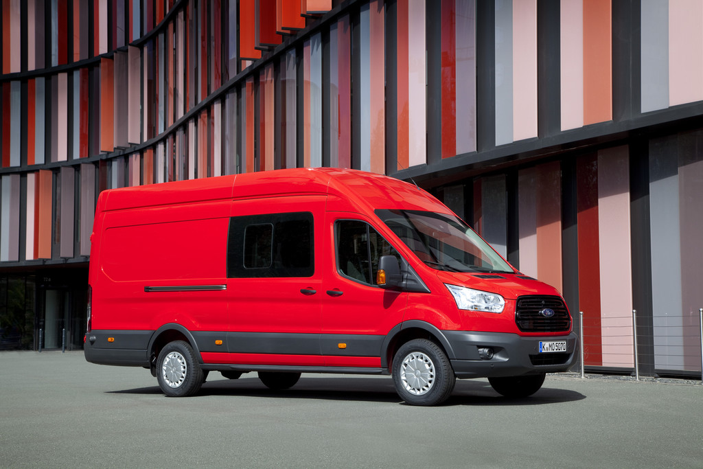 IAA 2014: Ford bietet jetzt über 450 Transit-Varianten
