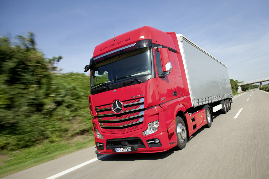 IAA 2014: Mercedes-Benz stellt sich breit auf