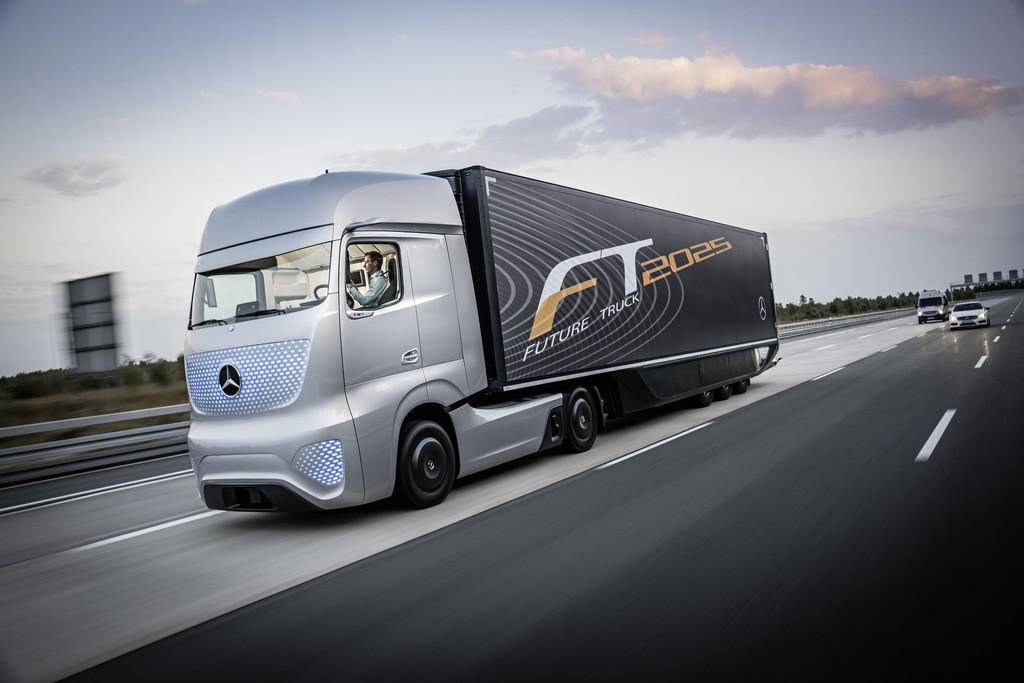 IAA 2014: Mercedes-Benz stellt sich breit auf