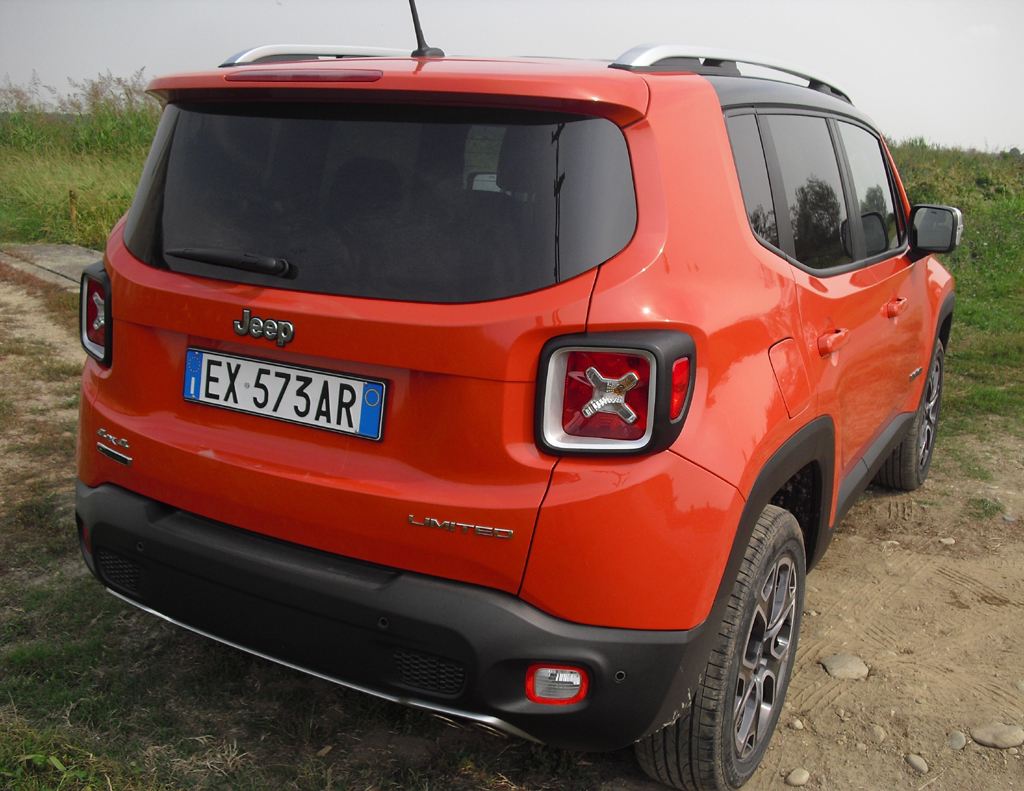 Jeep Renegade: Blick auf die Heckpartie. 