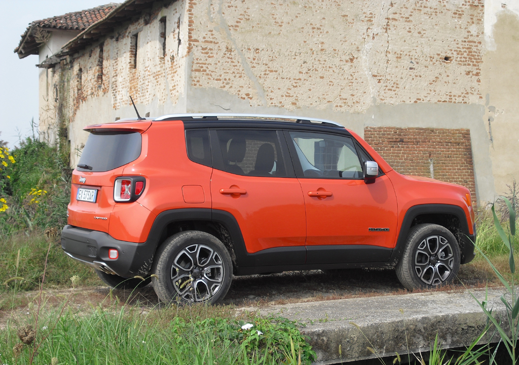 Jeep Renegade: So sieht das kompakte SUV-Modell von der Seite aus. 
