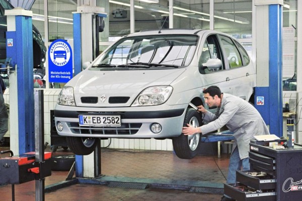 Kfz-Werkstatt goes Ebay: Wer bietet weniger?