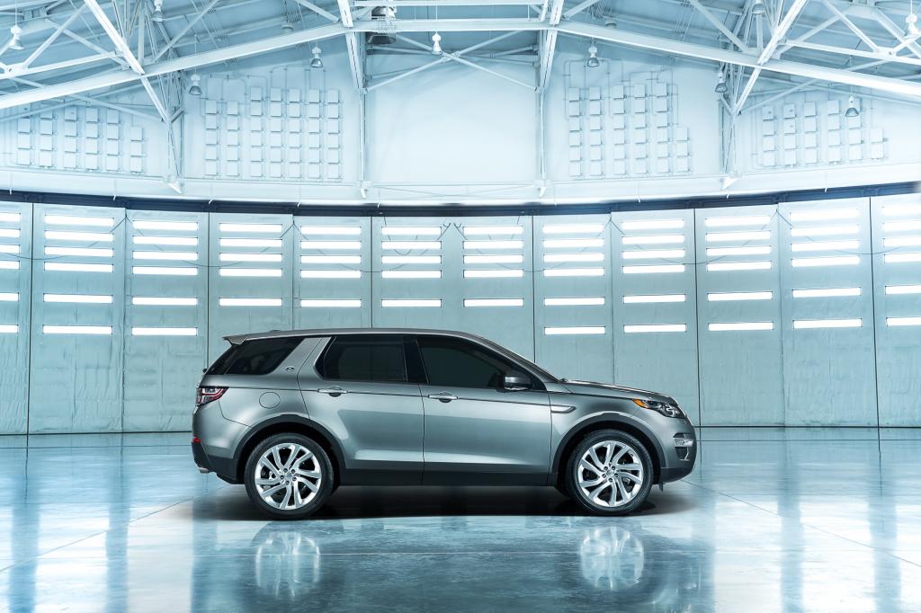 Land Rover zeigt den Discovery Sport