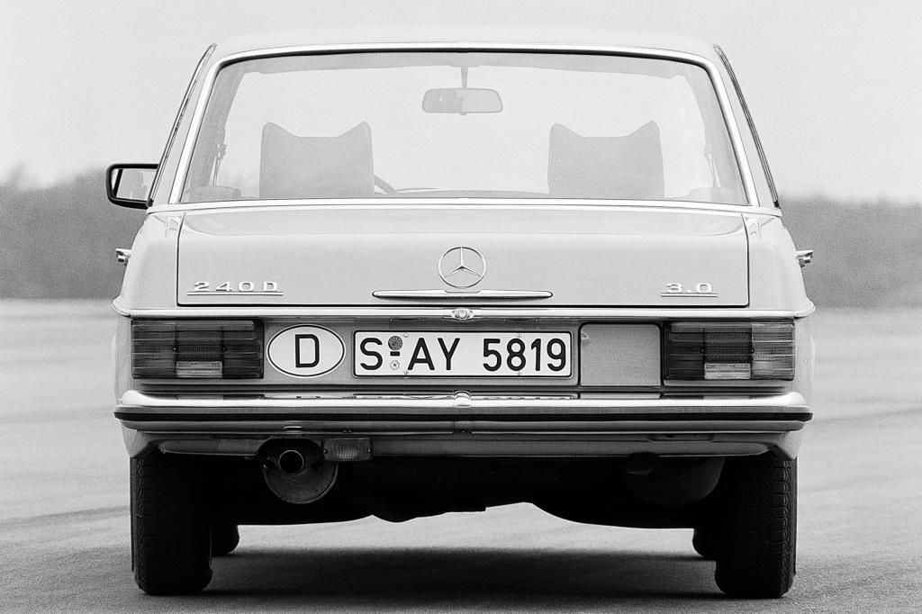 Mercedes-Benz 240 D 3.0