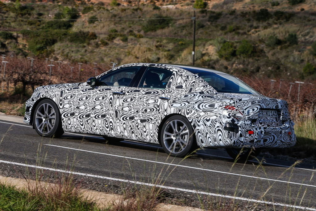 Erwischt: Erlkönig Mercedes E-Klasse - Neue Bilder!