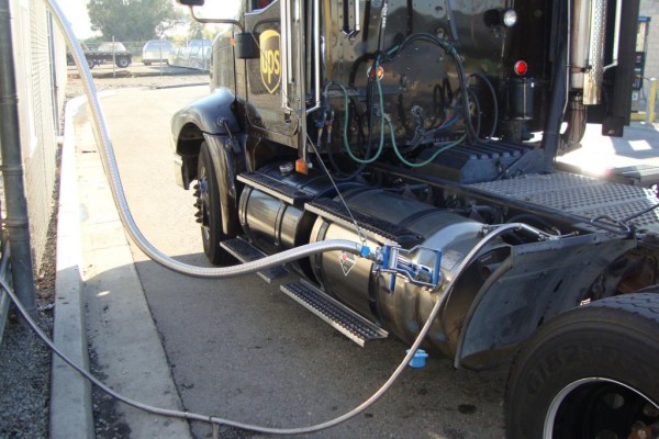 Mit LNG ist eine dritte Gassorte für Autofahrer im Anmarsch