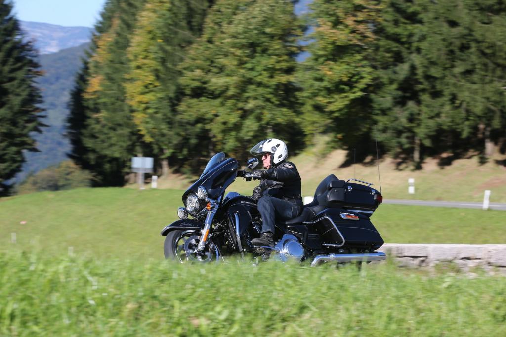 Harley Davidson Electra Glide Ultra Limited Low - Tiefer geht’s nimmer