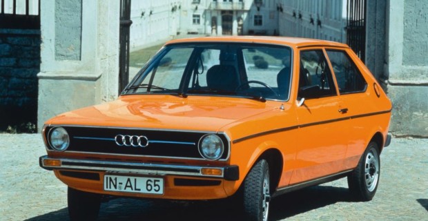 Platz 3: Audi 50 von 1974. Klein kann so schick sein, das mussten die deutschen Autobauer Anfang der 1970er Jahre erst lernen