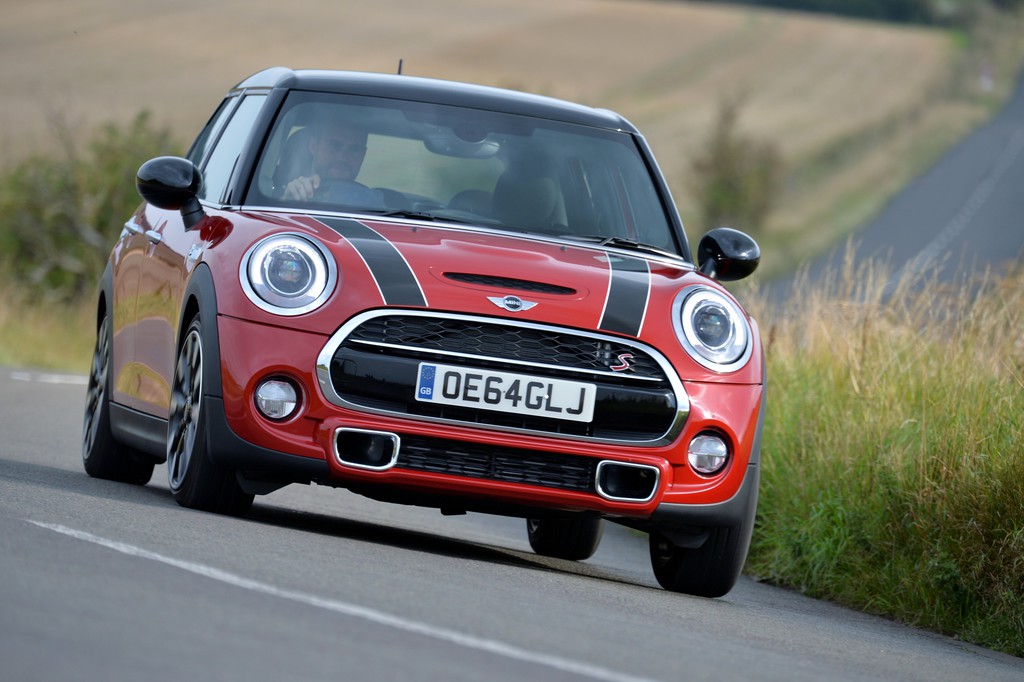 Pressepräsentation Mini Cooper 5-Türer: Mini Midi oder Grand Mini?