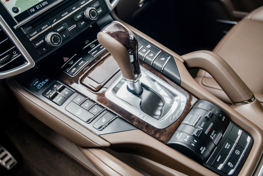 Pressepräsentation Porsche Cayenne: Gipfelstürmer