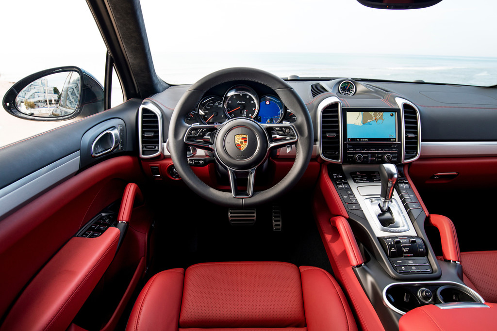 Pressepräsentation Porsche Cayenne: Gipfelstürmer