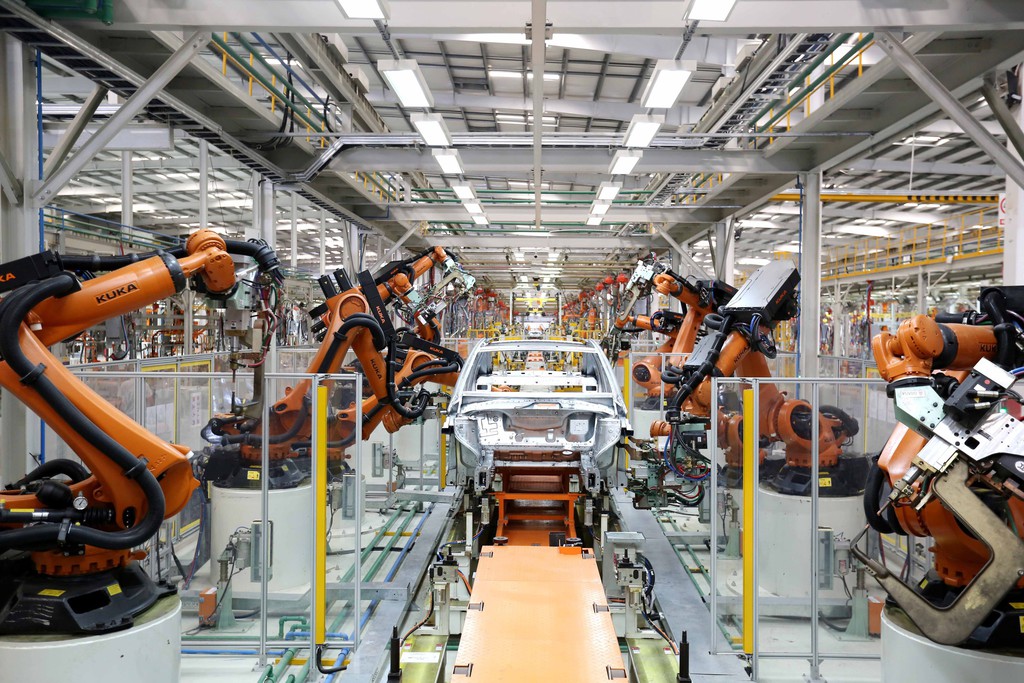 Produktionsstart des elektrischen Denza in China
