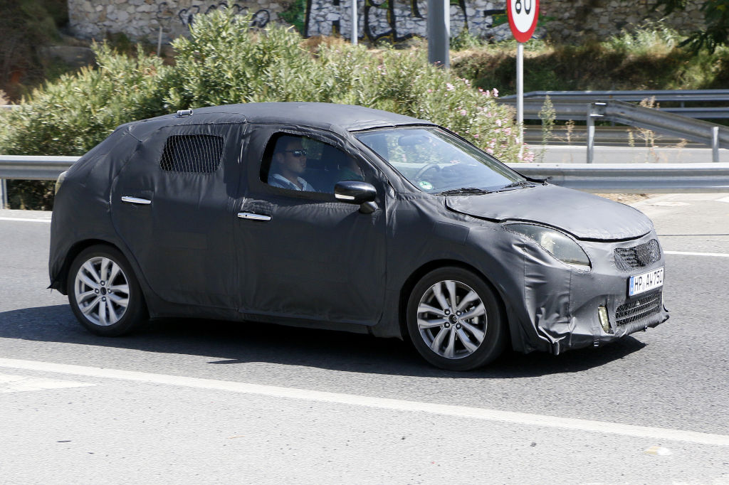 Erwischt: Erlkönig Suzuki Baleno