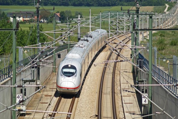 Vision: Kostenloses Internet für die Bahn