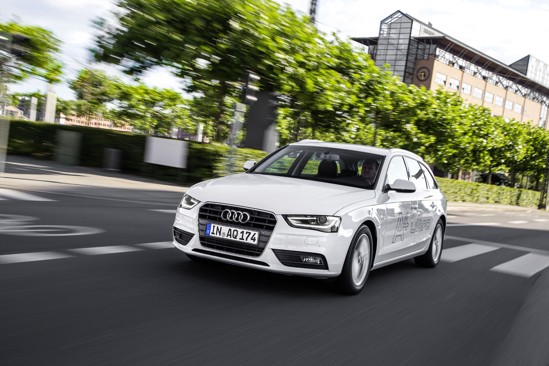 Sprachsteuerung im Auto: Audi A 4 Avant Testsieger
