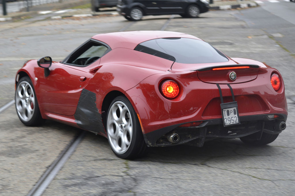 Erwischt: Erlkönig Alfa Romeo 4C Quadrifoglio