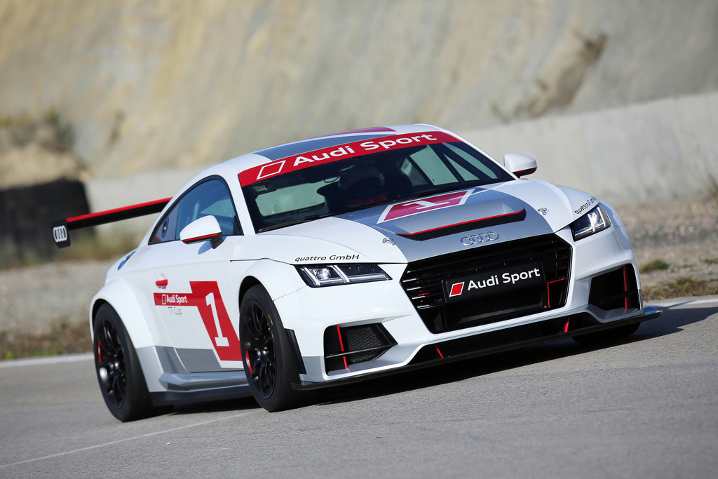Mit dem TT Cup bietet Audi Motorsport für Einsteiger