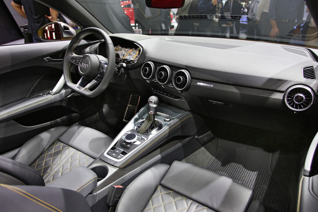 Paris 2014: Audi TT für Frischluftfans