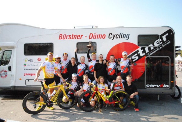 Bürstner-Dümo-Radrennteam gewinnt „German Cycling Cup“