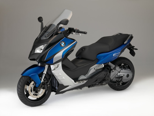 Intermot 2014: BMW-Scooter in exklusivem Dress