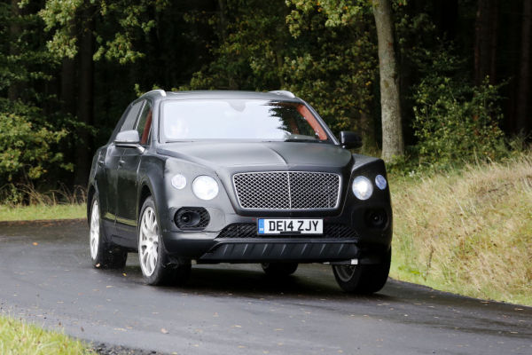 Erwischt: Erlkönig Bentley SUV