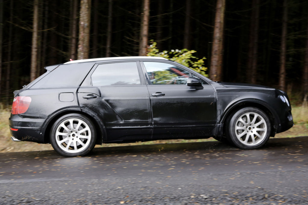 Erwischt: Erlkönig Bentley SUV