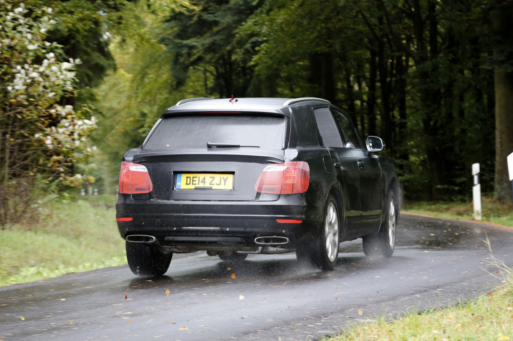 Erwischt: Erlkönig Bentley SUV