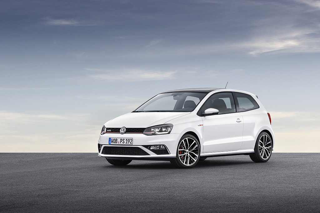 Polo GTI mit LED-Licht - Für das Polo-Spiel bei Nacht