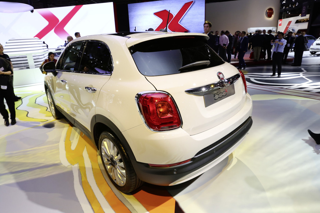 Paris 2014: Der Fiat 500 darf jetzt auch ins Gelände